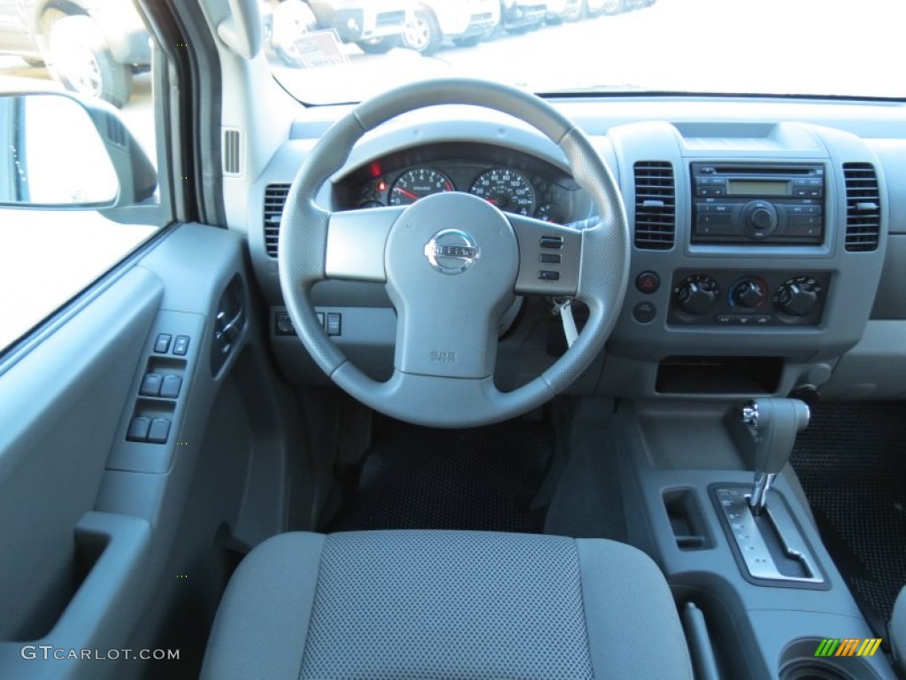 2008 Nissan Frontier SE Crew Cab Steel Steering Wheel Photo #73506117
