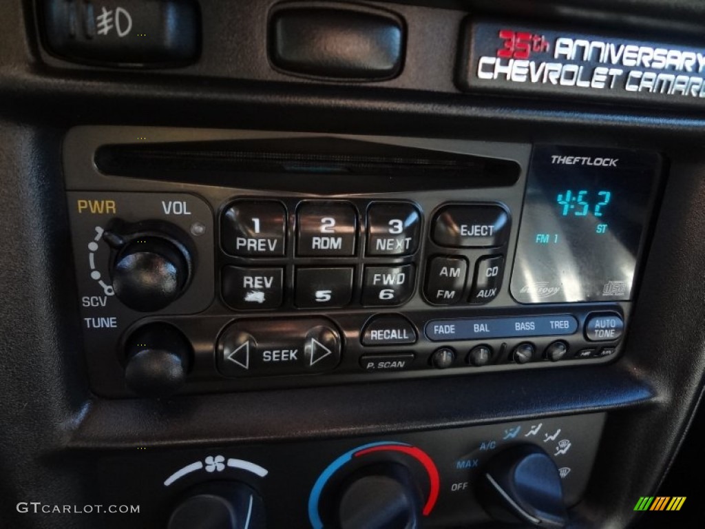 2002 Chevrolet Camaro Z28 SS 35th Anniversary Edition Coupe Audio System Photo #73506171