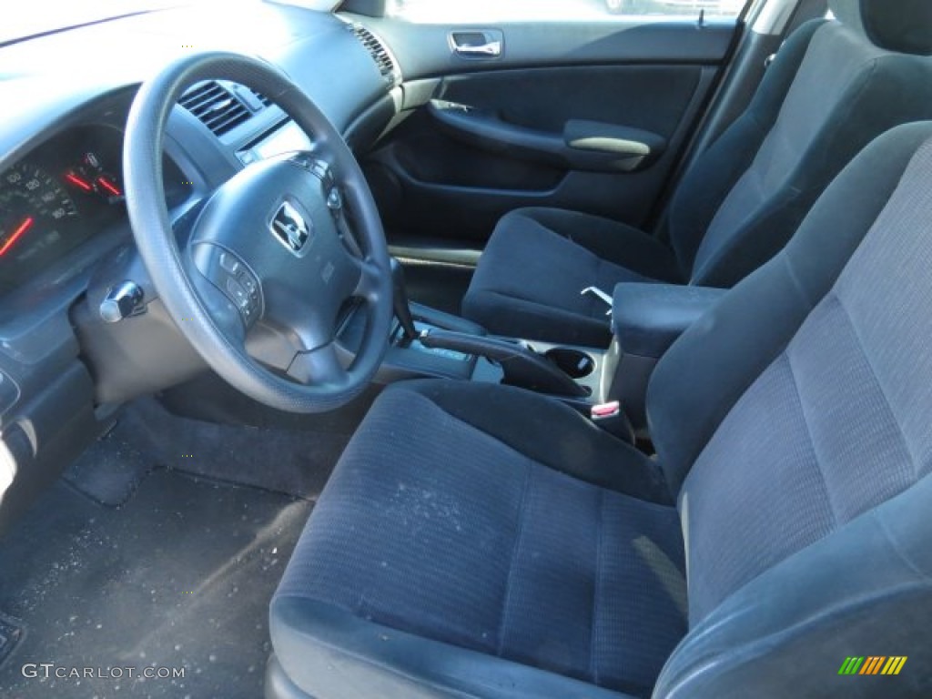 2004 Accord LX V6 Sedan - Satin Silver Metallic / Black photo #4