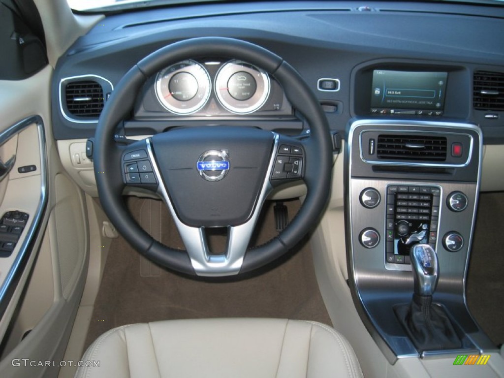 2013 Volvo S60 T5 AWD Soft Beige Dashboard Photo #73508889