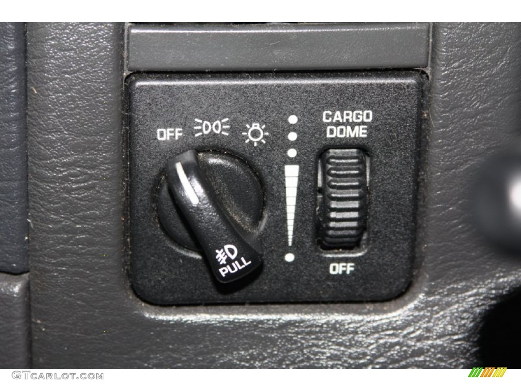 2004 Ram 1500 SLT Quad Cab - Bright White / Dark Slate Gray photo #15