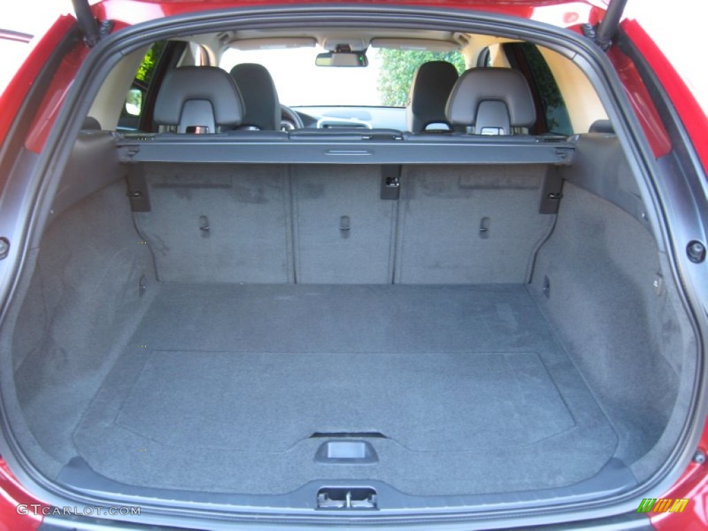 2013 Volvo XC60 3.2 AWD Trunk Photo #73512119
