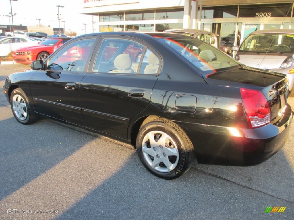 2006 Elantra GLS Sedan - Ebony Black / Gray photo #3
