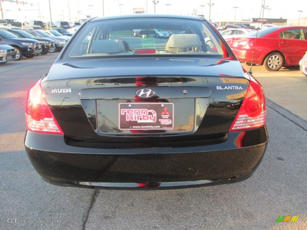 2006 Elantra GLS Sedan - Ebony Black / Gray photo #4