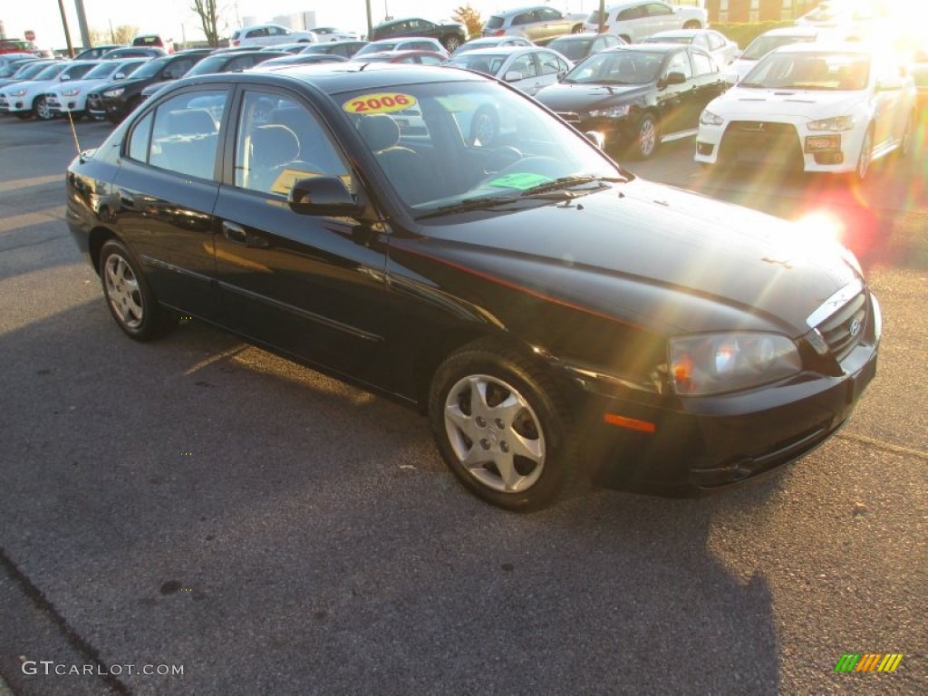 2006 Elantra GLS Sedan - Ebony Black / Gray photo #6