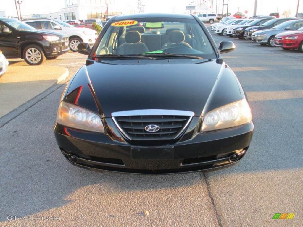 2006 Elantra GLS Sedan - Ebony Black / Gray photo #7