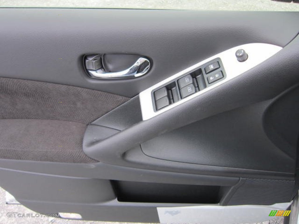 2013 Nissan Murano SV AWD Door Panel Photos