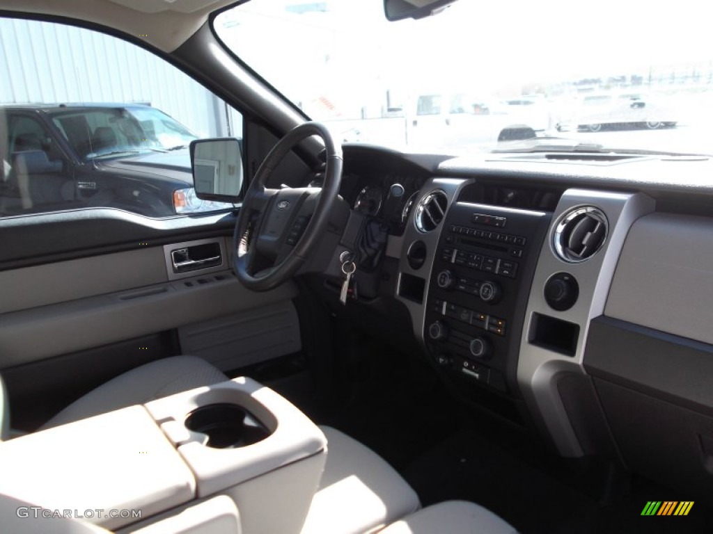 2010 F150 XLT SuperCrew - Royal Red Metallic / Medium Stone photo #6