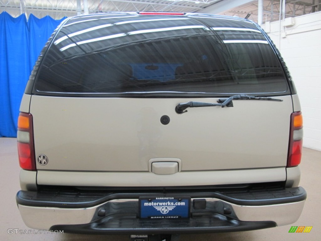 2003 Suburban 1500 LT 4x4 - Light Pewter Metallic / Tan/Neutral photo #7