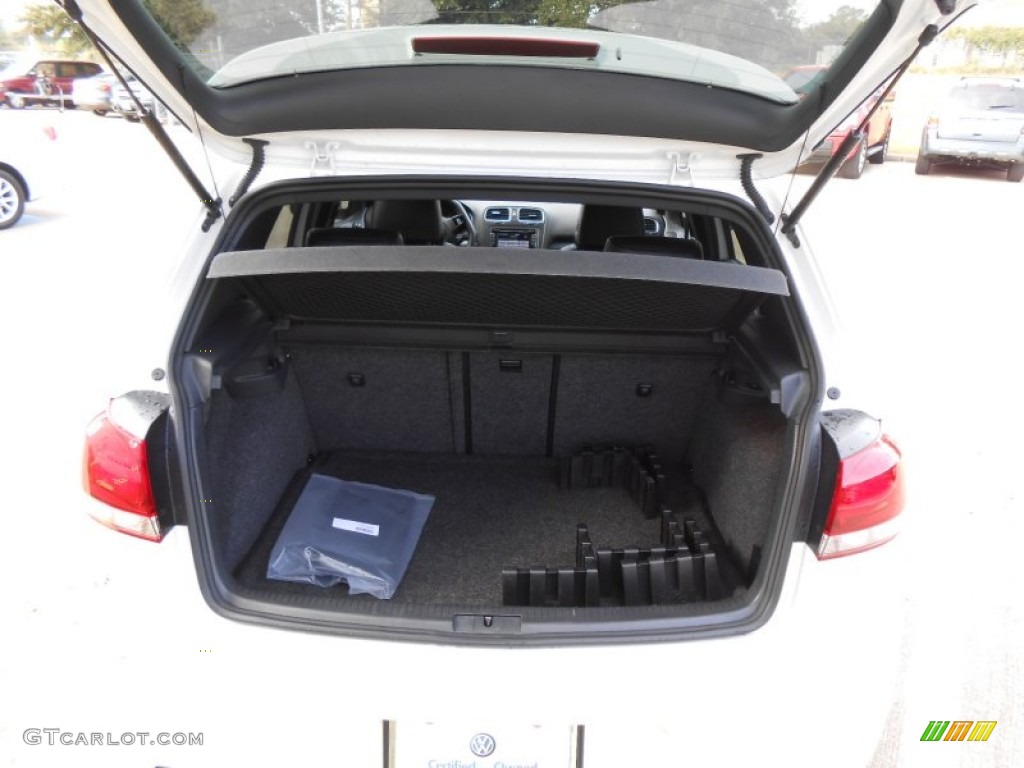 2012 Volkswagen Golf R 4 Door 4Motion Trunk Photos