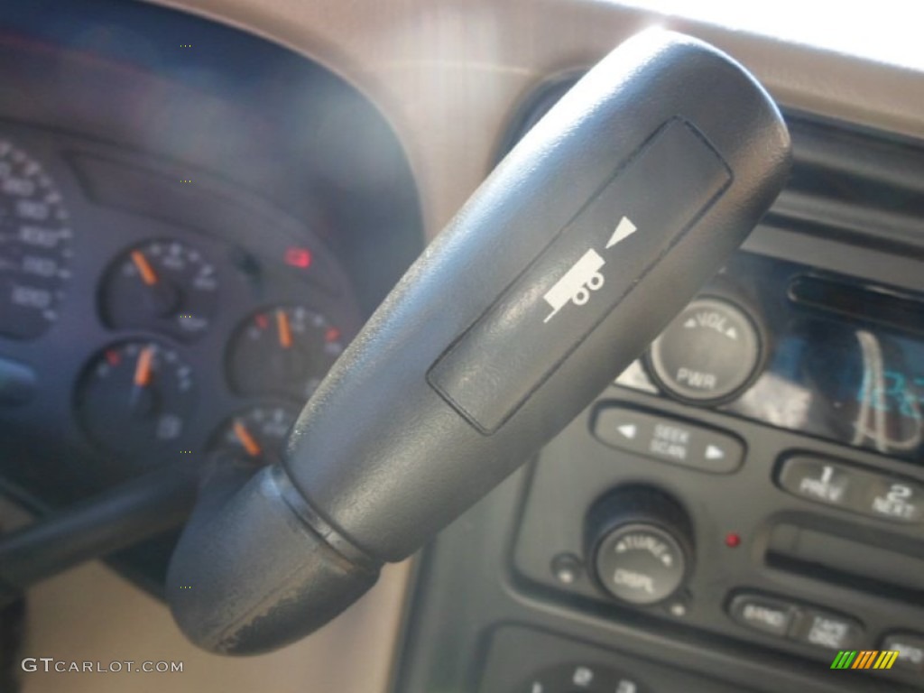 2004 Silverado 1500 Z71 Extended Cab 4x4 - Victory Red / Tan photo #19