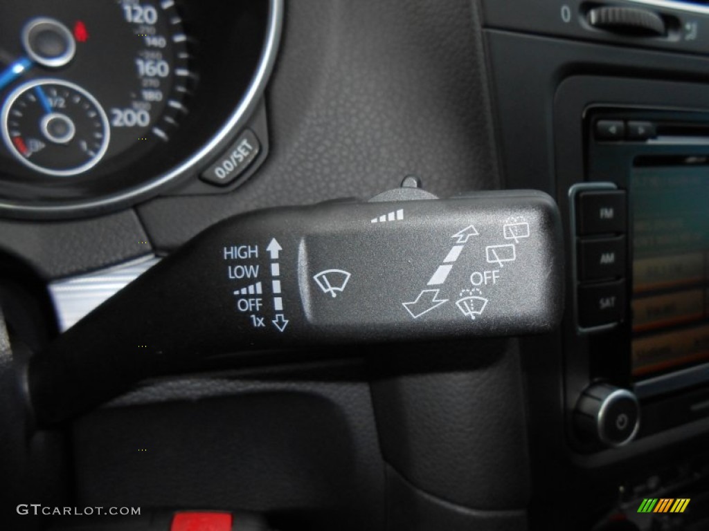 2012 Volkswagen Golf R 4 Door 4Motion Controls Photo #73519893