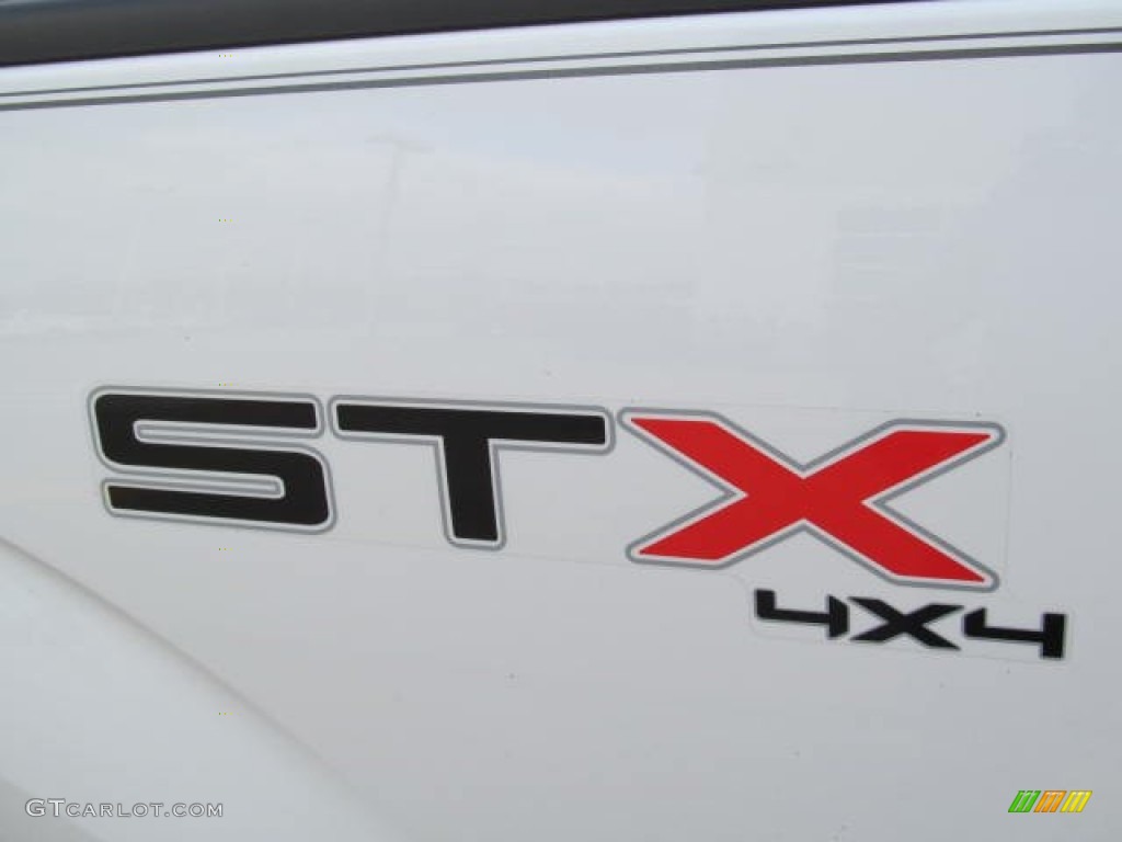 2010 F150 STX SuperCab 4x4 - Oxford White / Medium Stone photo #5