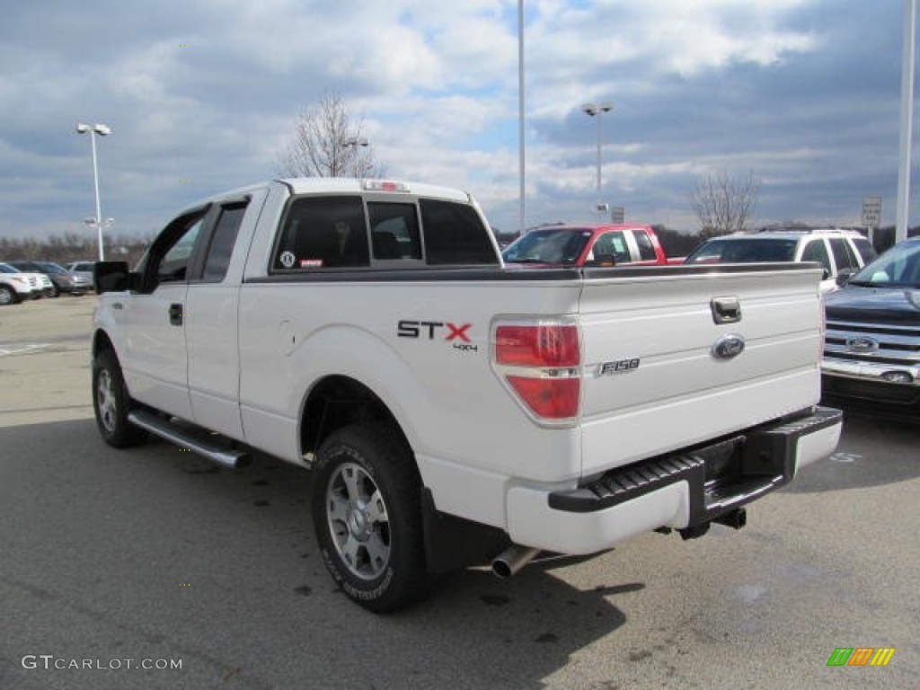 2010 F150 STX SuperCab 4x4 - Oxford White / Medium Stone photo #9