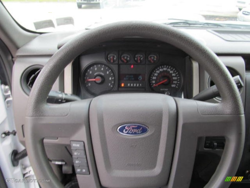2010 F150 STX SuperCab 4x4 - Oxford White / Medium Stone photo #21