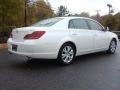 Blizzard White Pearl - Avalon XLS Photo No. 5