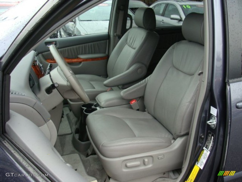 2006 Toyota Sienna XLE AWD Front Seat Photos