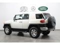 Iceberg White - FJ Cruiser 4WD Photo No. 5