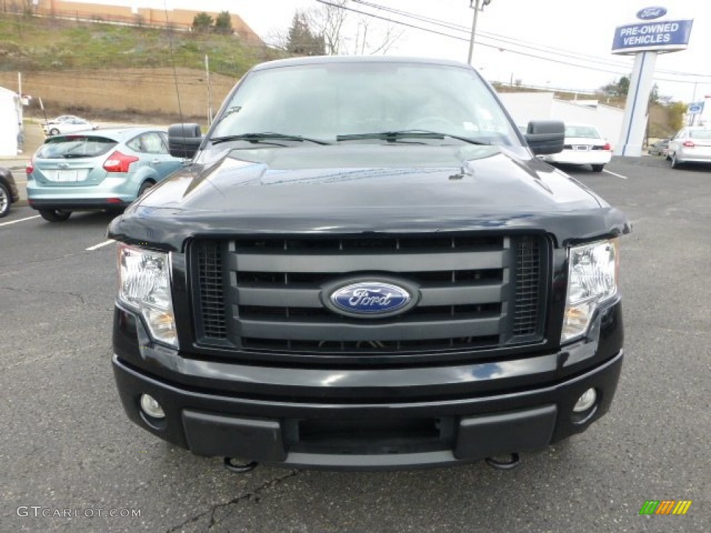 2010 F150 STX Regular Cab 4x4 - Tuxedo Black / Medium Stone photo #6