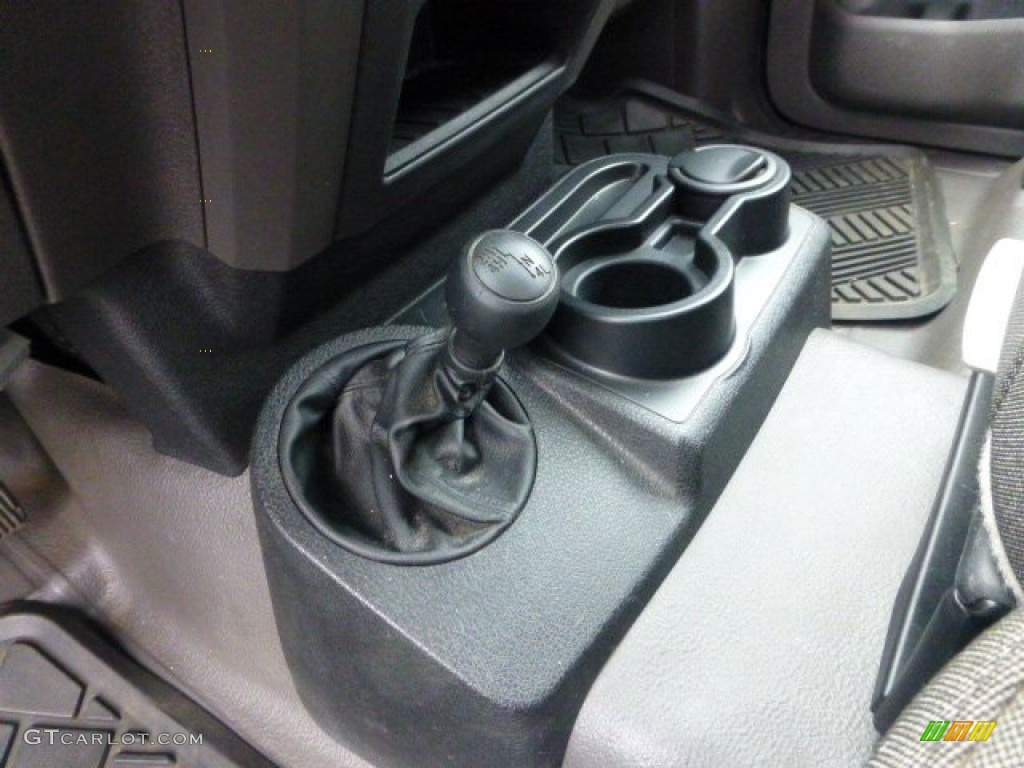 2010 F150 STX Regular Cab 4x4 - Tuxedo Black / Medium Stone photo #11