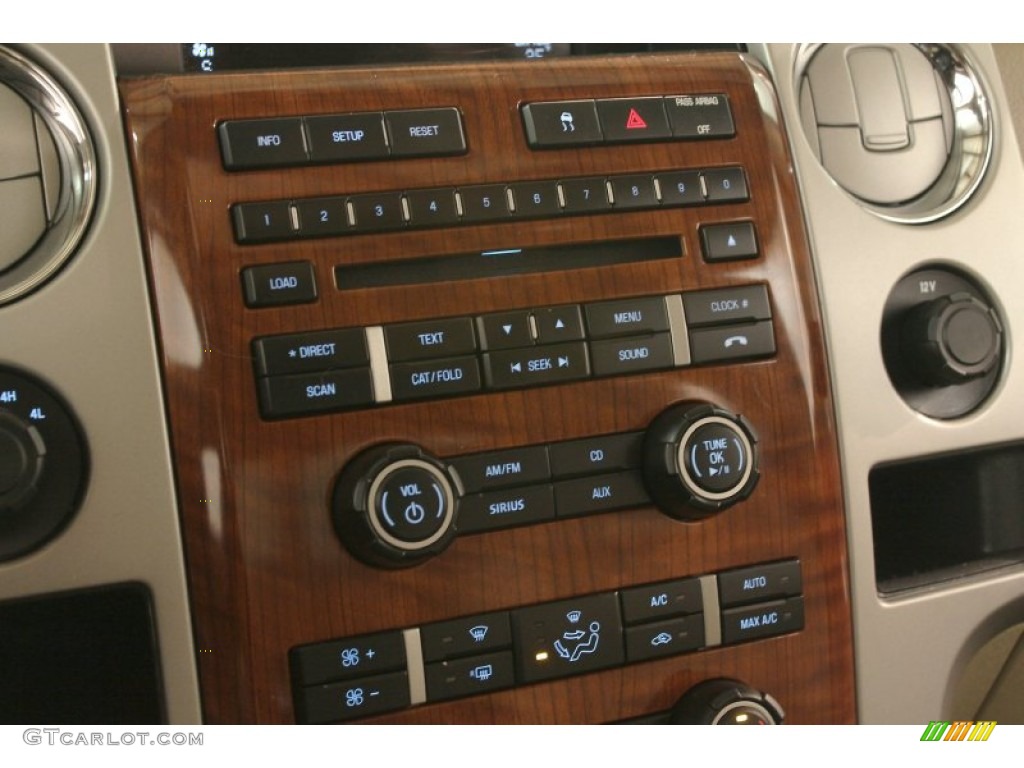2010 Ford F150 Lariat SuperCab 4x4 Controls Photo #73532664