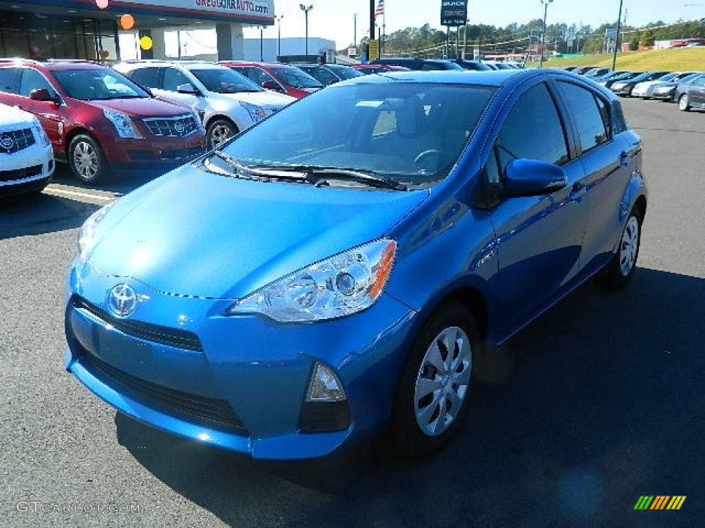 2012 Prius c Hybrid One - Blue Streak Metallic / Gray photo #7