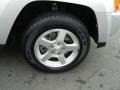 2005 Jeep Grand Cherokee Limited 4x4 Wheel and Tire Photo
