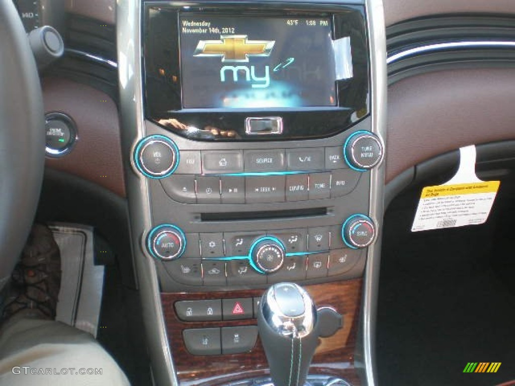 2013 Malibu LTZ - White Diamond Tricoat / Jet Black/Brownstone photo #13