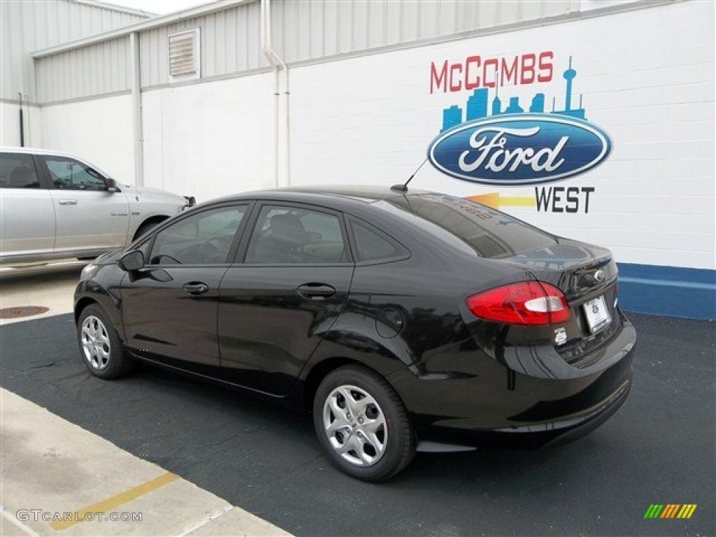 2013 Fiesta S Sedan - Tuxedo Black / Charcoal Black/Light Stone photo #3