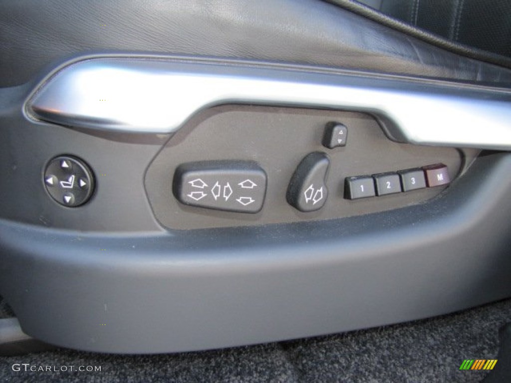 2010 Land Rover Range Rover HSE Controls Photo #73545260