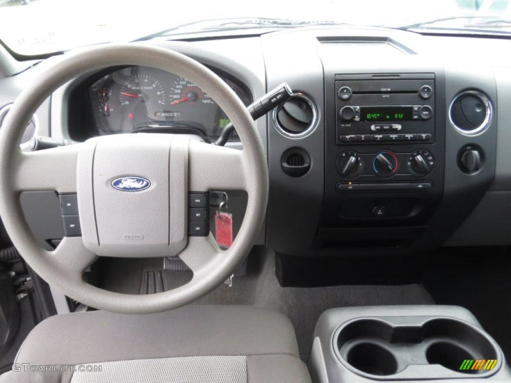 2005 F150 XLT SuperCrew - Dark Shadow Grey Metallic / Medium Flint Grey photo #29