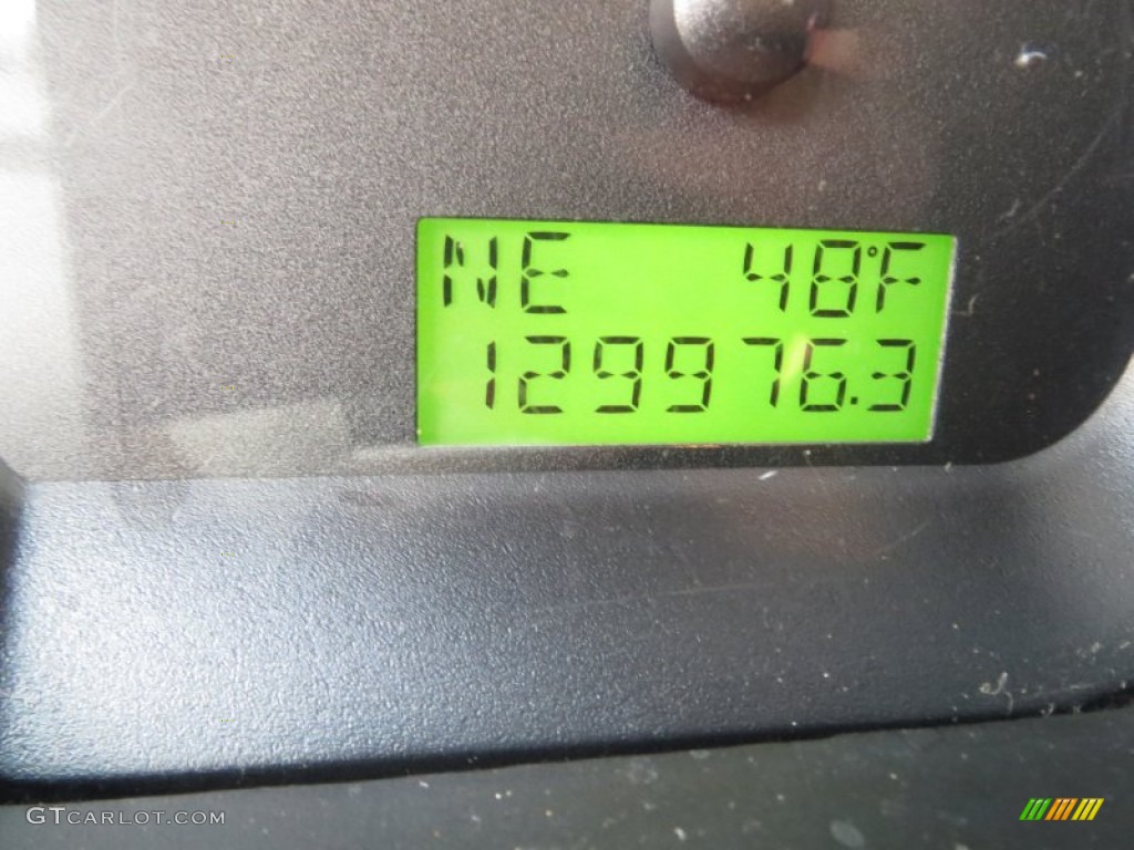 2005 F150 XLT SuperCrew - Dark Shadow Grey Metallic / Medium Flint Grey photo #35