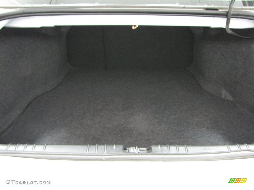 2009 Chevrolet Impala LT Trunk Photo #73549082