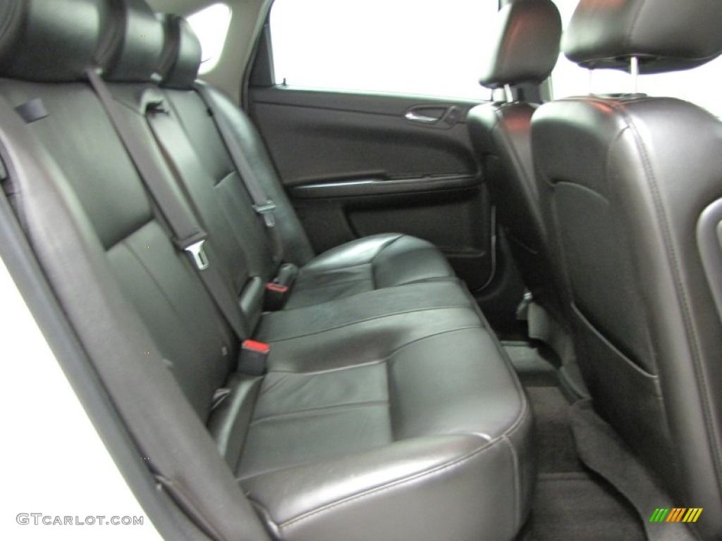 Ebony Interior 2009 Chevrolet Impala LT Photo #73549166