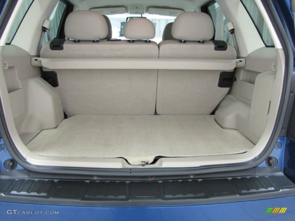2008 Ford Escape XLT V6 Trunk Photo #73549667