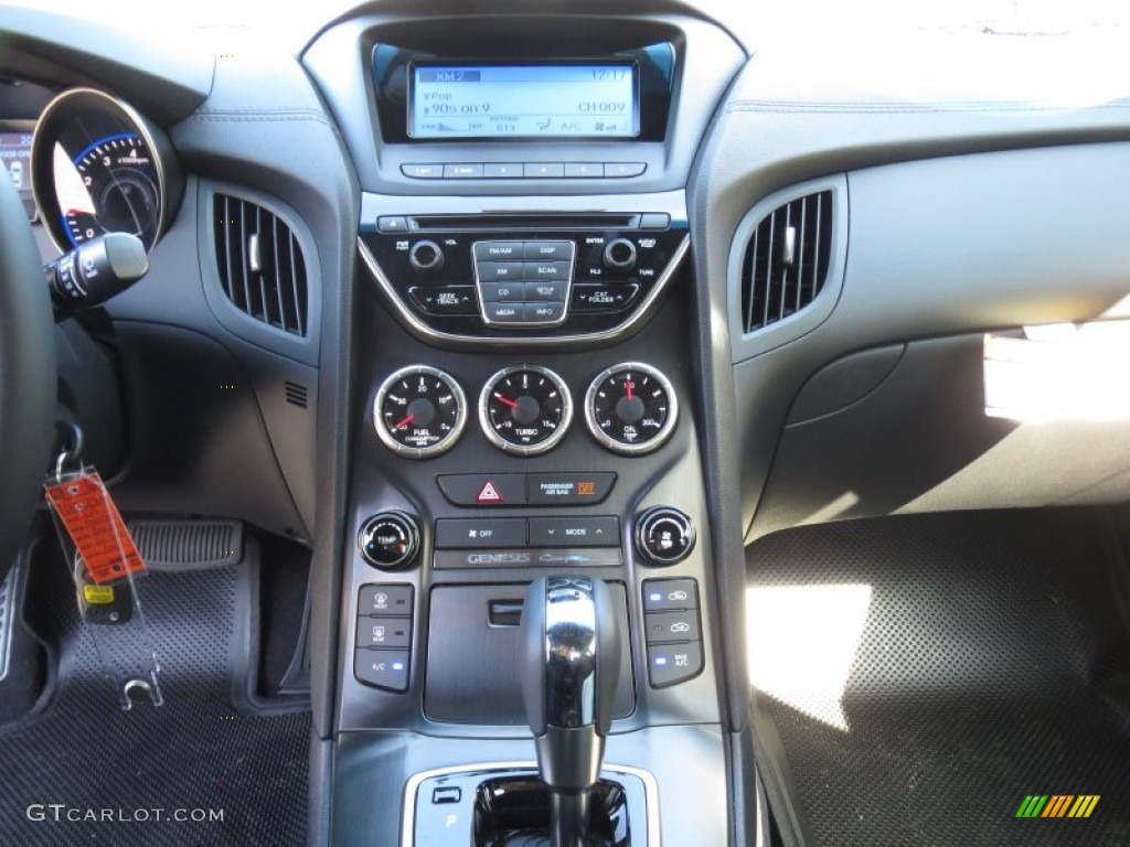 2013 Hyundai Genesis Coupe 2.0T Controls Photo #73550636