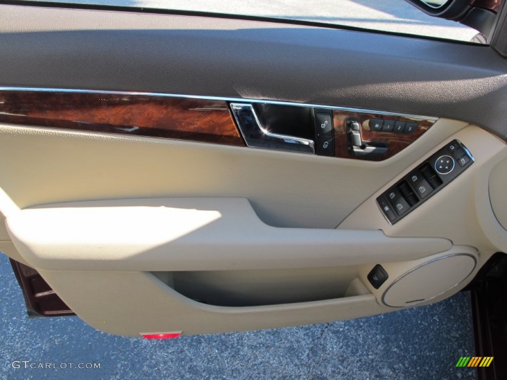 2009 Mercedes-Benz C 300 4Matic Almond/Mocha Door Panel Photo #73551017