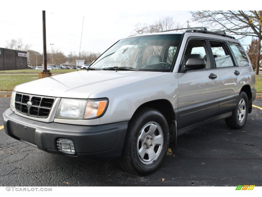 2000 Forester 2.5 L - Silverthorn Metallic / Gray photo #1