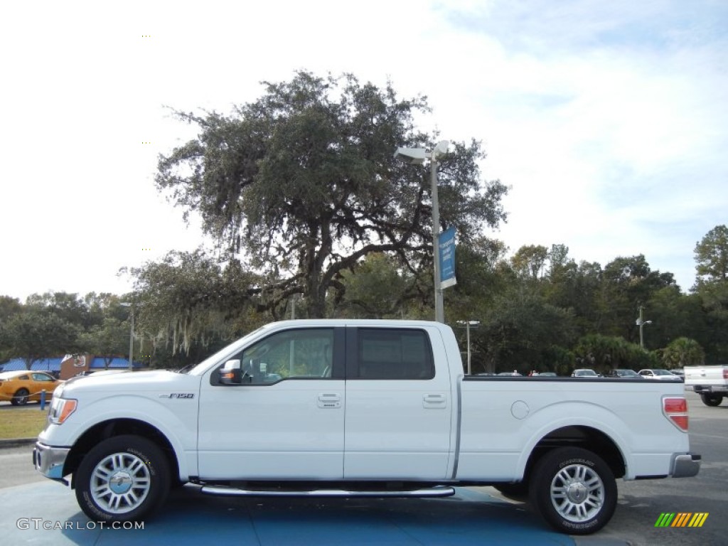 2010 F150 Lariat SuperCrew - Oxford White / Tan photo #2