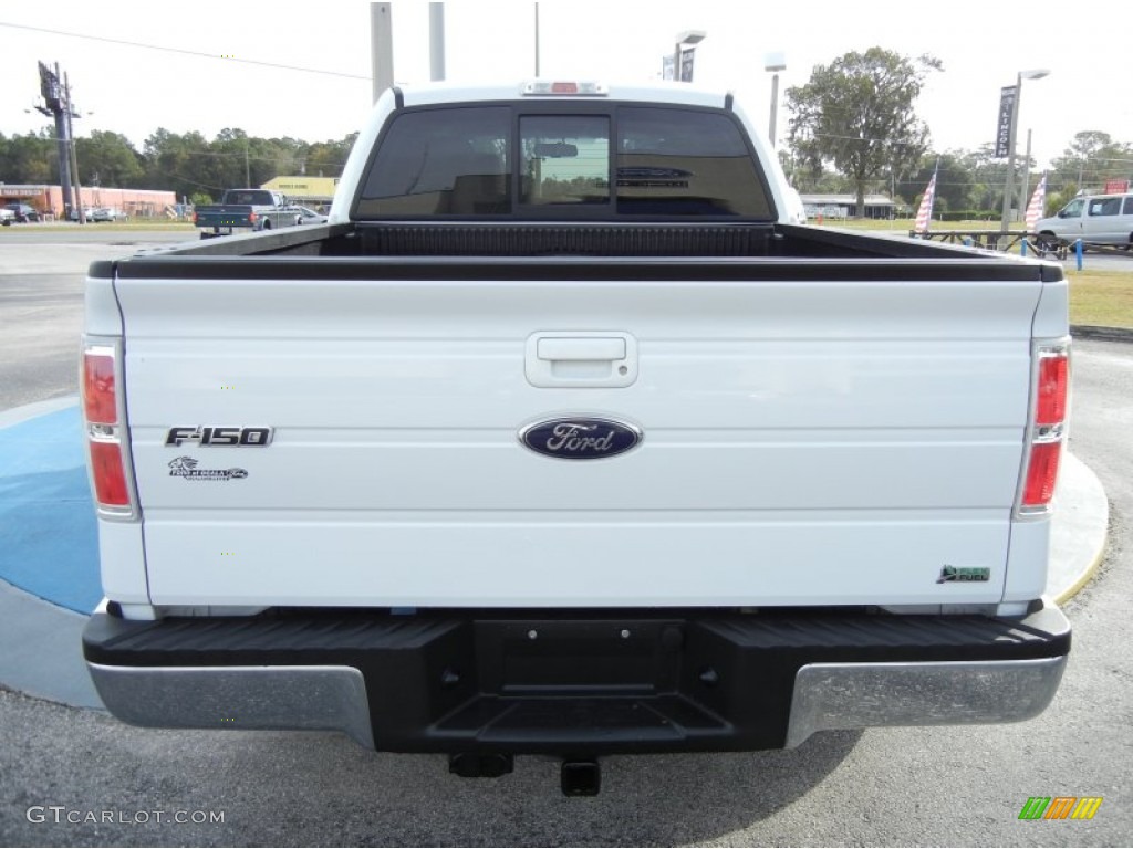 2010 F150 Lariat SuperCrew - Oxford White / Tan photo #4