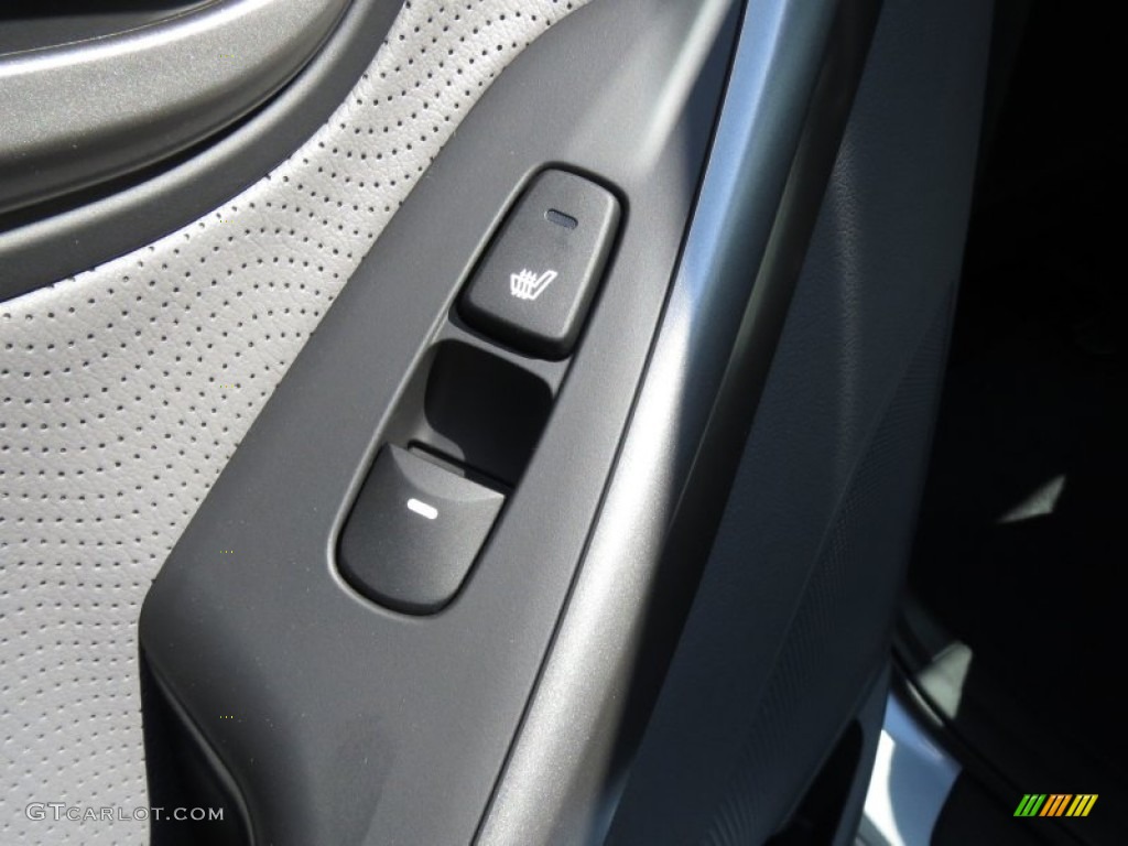 2013 Elantra Limited - Silver / Gray photo #19