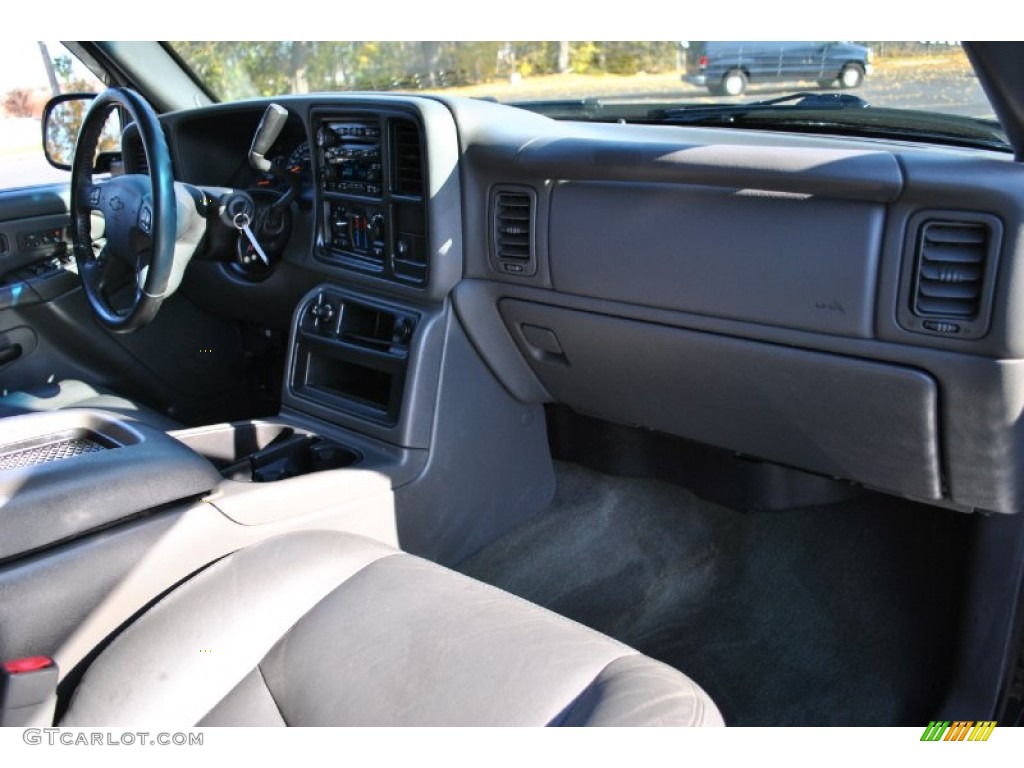 2005 Silverado 2500HD LT Crew Cab 4x4 - Black / Dark Charcoal photo #10