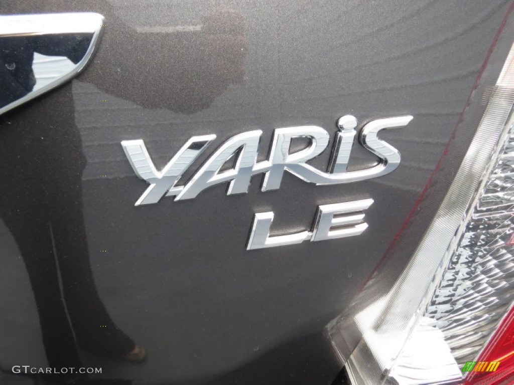 2013 Toyota Yaris LE 3 Door Marks and Logos Photo #73553858