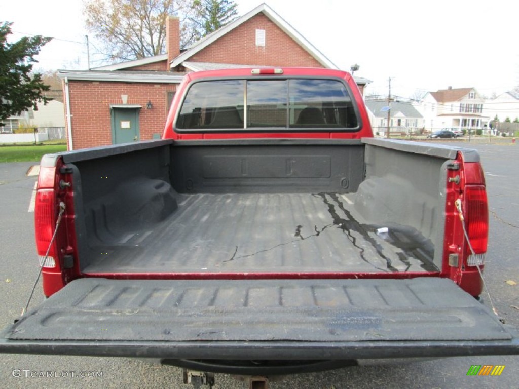 2001 F250 Super Duty XLT Super Crew 4x4 - Toreador Red Metallic / Medium Graphite photo #7