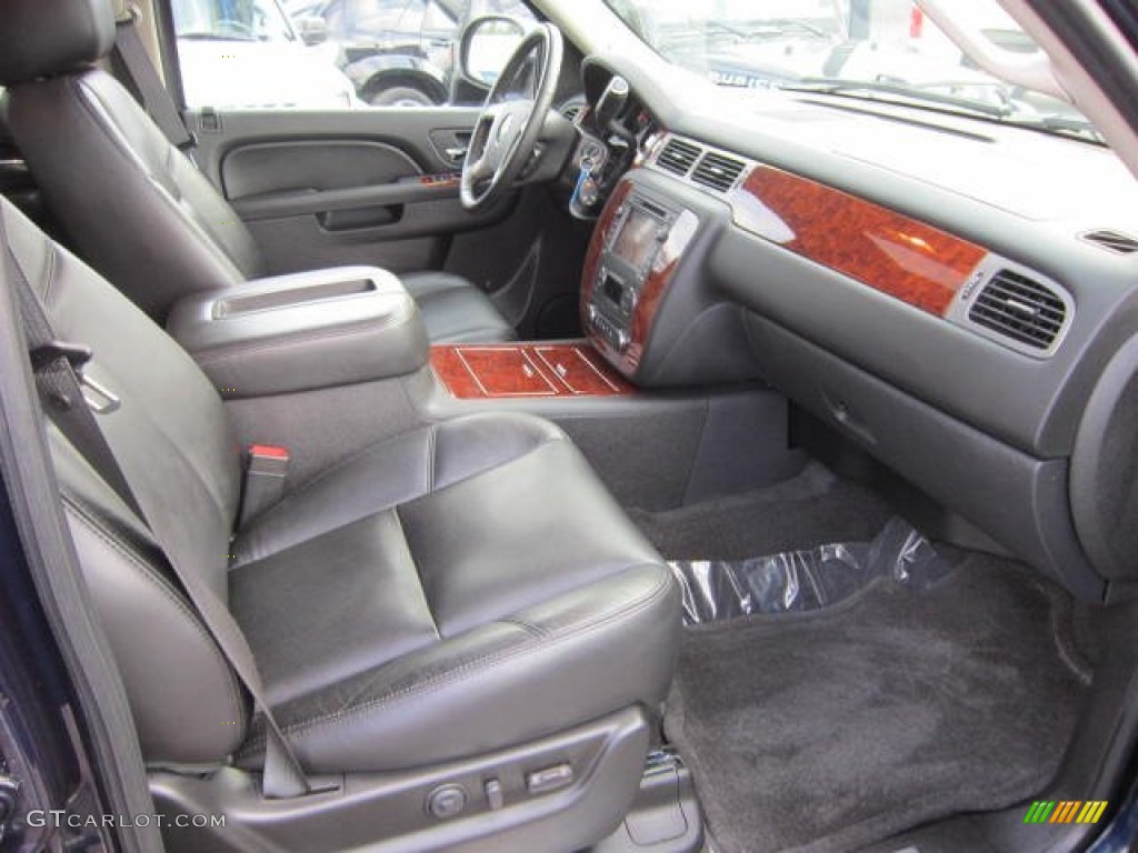 2011 Avalanche LTZ 4x4 - Imperial Blue Metallic / Ebony photo #8