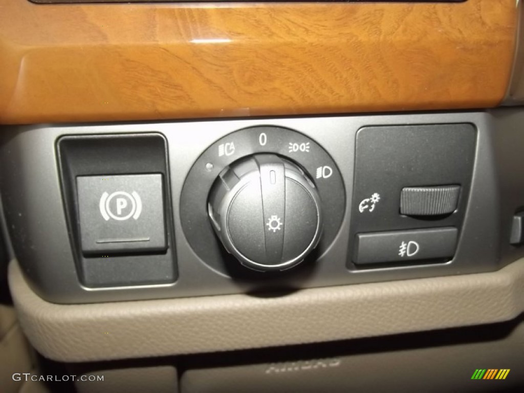 2007 BMW 7 Series 750Li Sedan Controls Photo #73555349