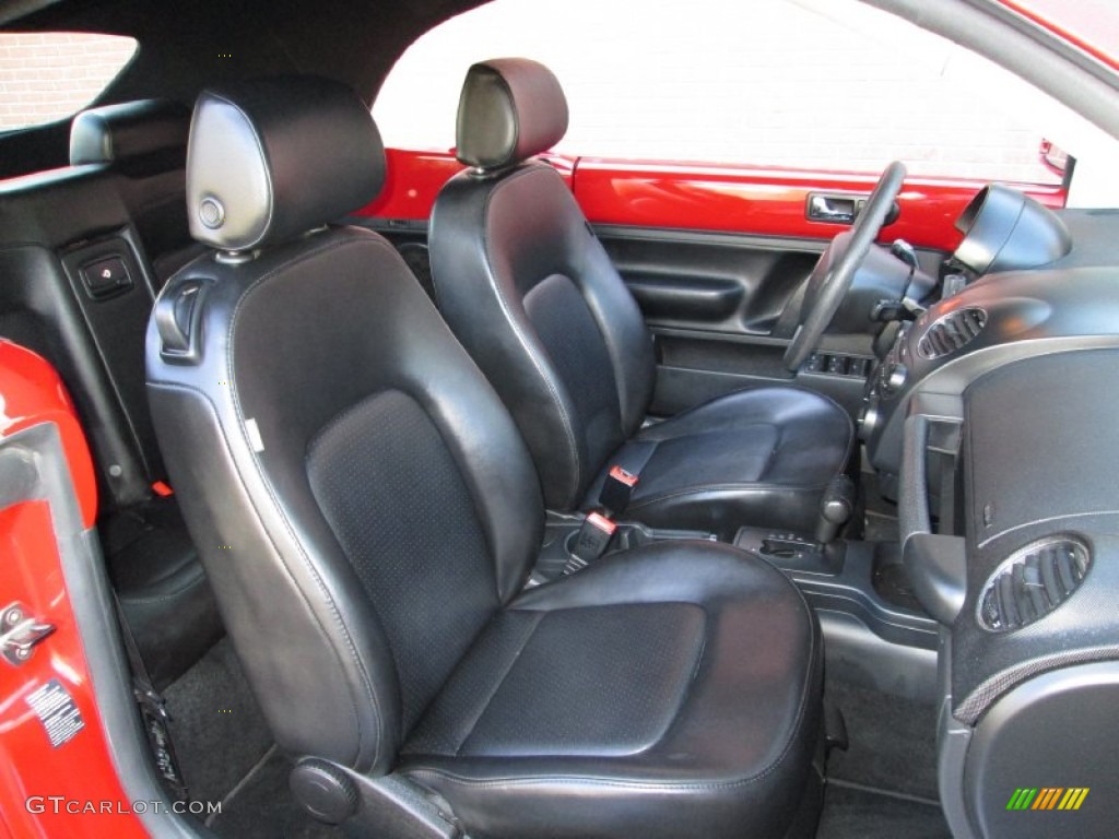 Black Interior 2006 Volkswagen New Beetle 2.5 Convertible Photo #73555476
