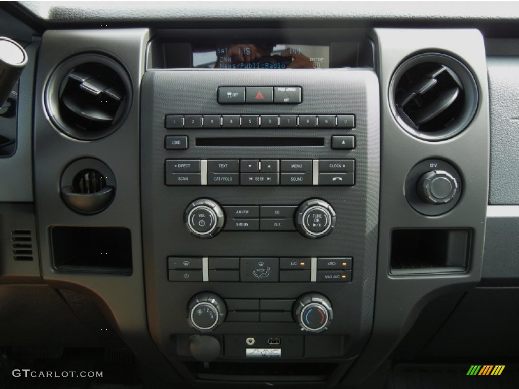 2013 Ford F150 STX SuperCab Controls Photo #73556288