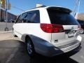 2006 Arctic Frost Pearl Toyota Sienna Limited AWD  photo #9