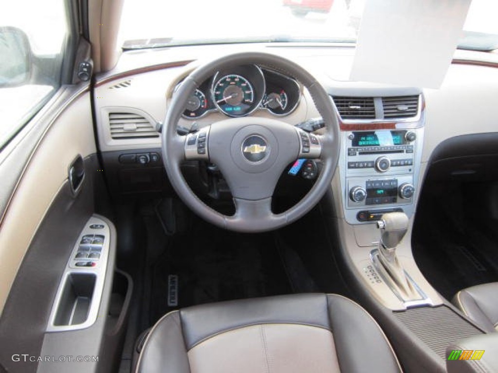 2009 Chevrolet Malibu LTZ Sedan Cocoa/Cashmere Dashboard Photo #73556918